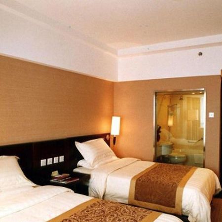 Dong Fang Hotel Beijing Eksteriør bilde