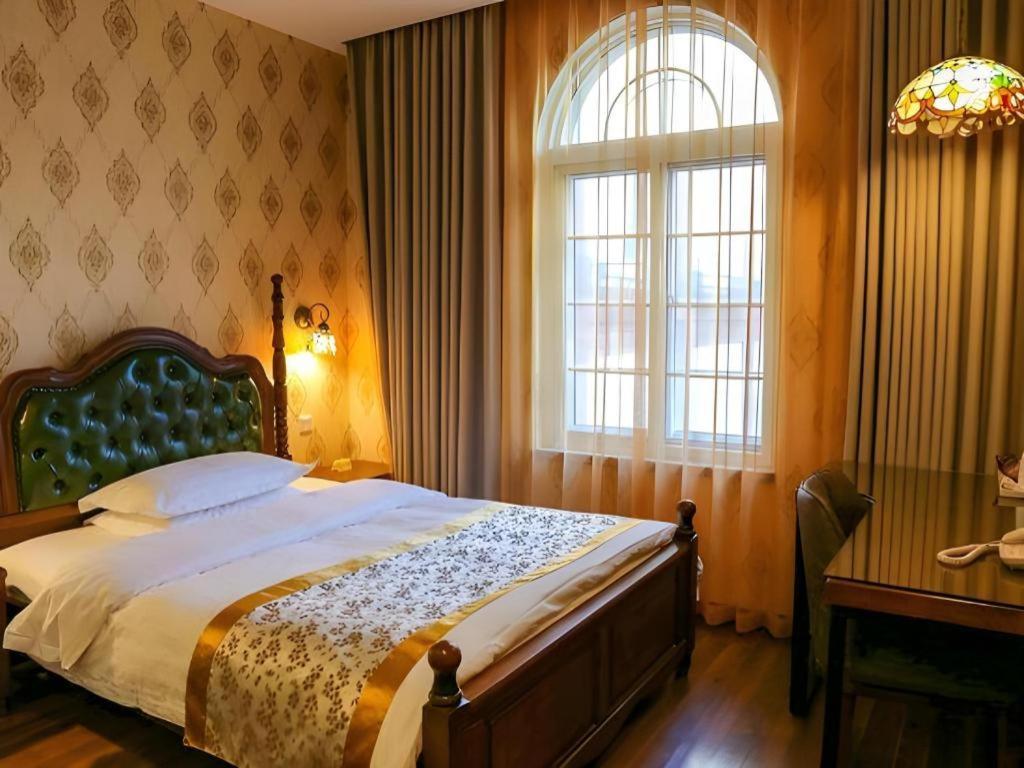 Dong Fang Hotel Beijing Eksteriør bilde