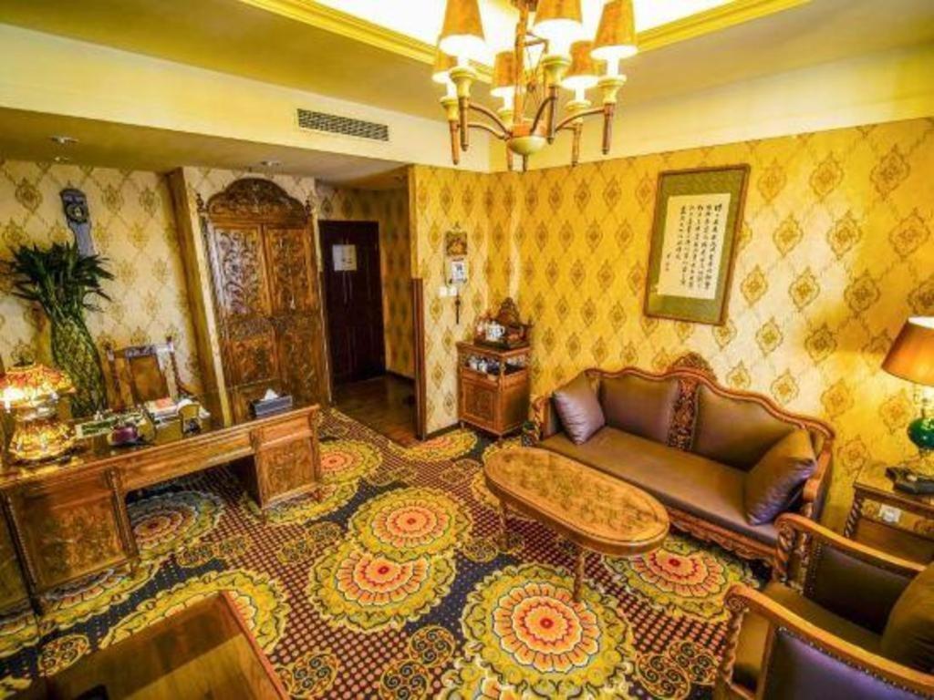 Dong Fang Hotel Beijing Eksteriør bilde